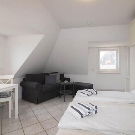 Hues Auert Tharep, Wohnung 3 Гернум Екстер'єр фото