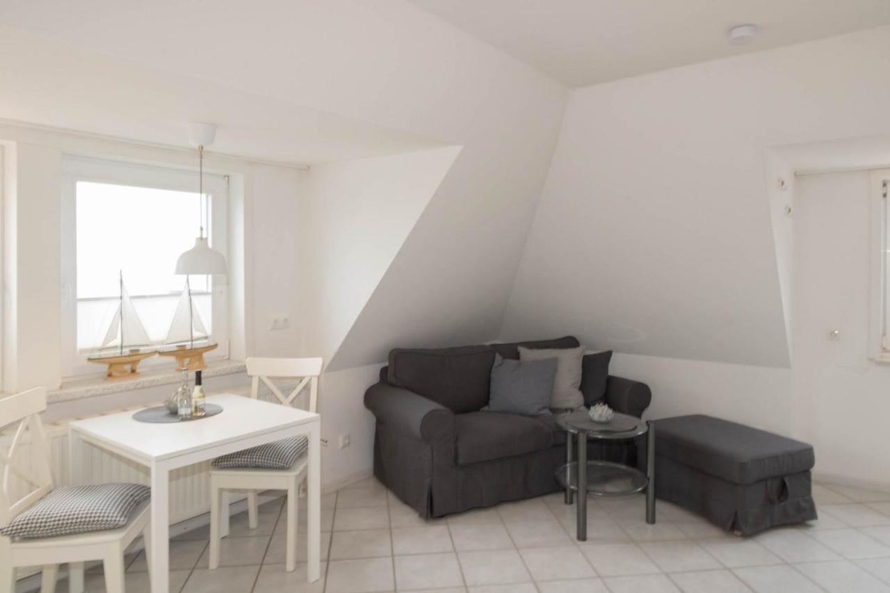 Hues Auert Tharep, Wohnung 3 Гернум Екстер'єр фото