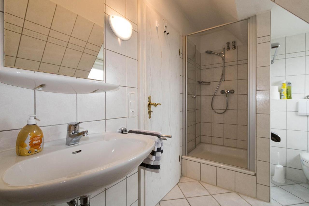 Hues Auert Tharep, Wohnung 3 Гернум Екстер'єр фото